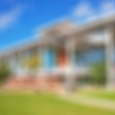 Renta tu auto en el Aeropuerto de Esquel (EQS) con Invernalia Rent a Car. Fácil reserva online, excelente atención y precios competitivos.